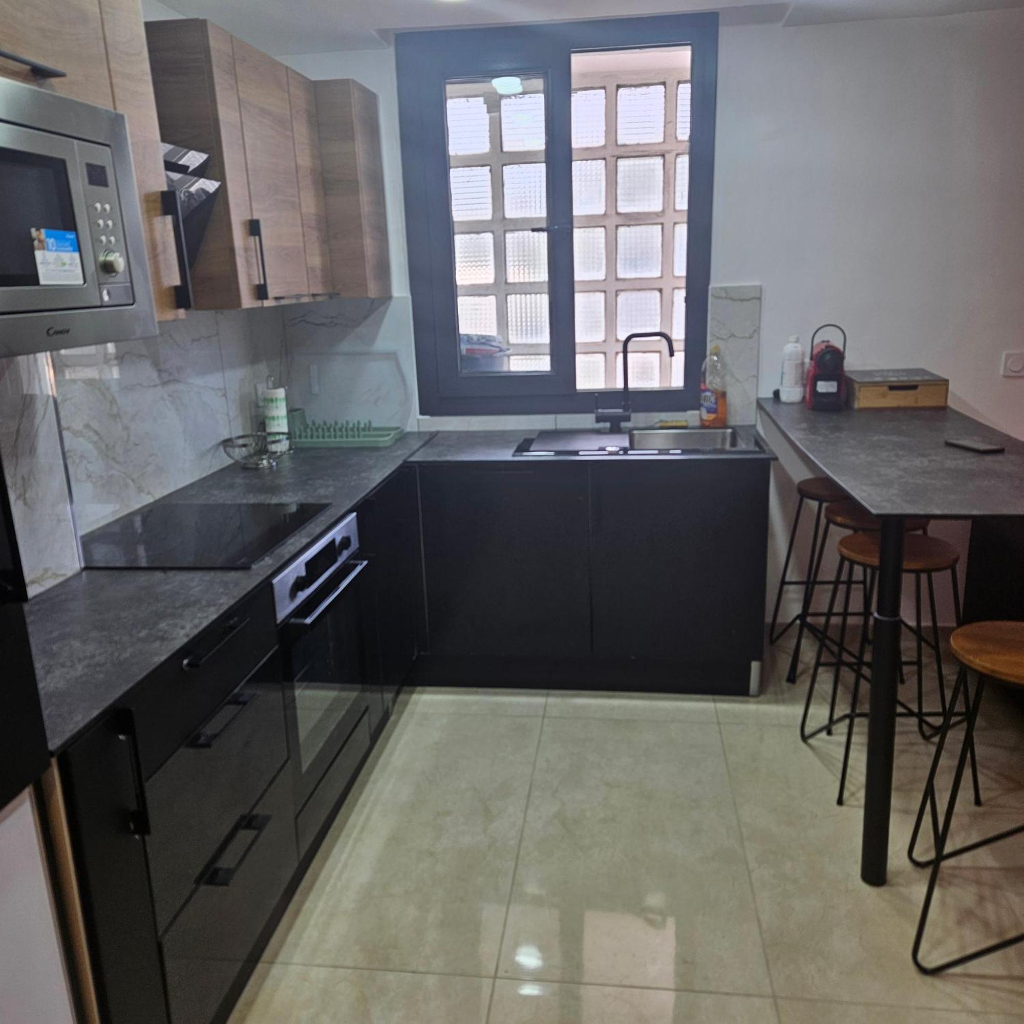 Nourhanne Marsilia Exterior foto